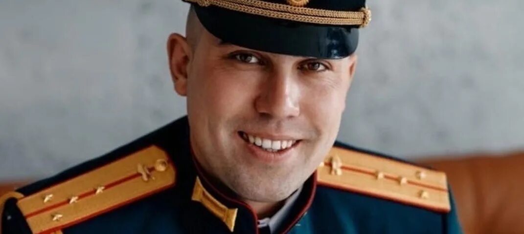 Офицер служивший. Офицер служивший