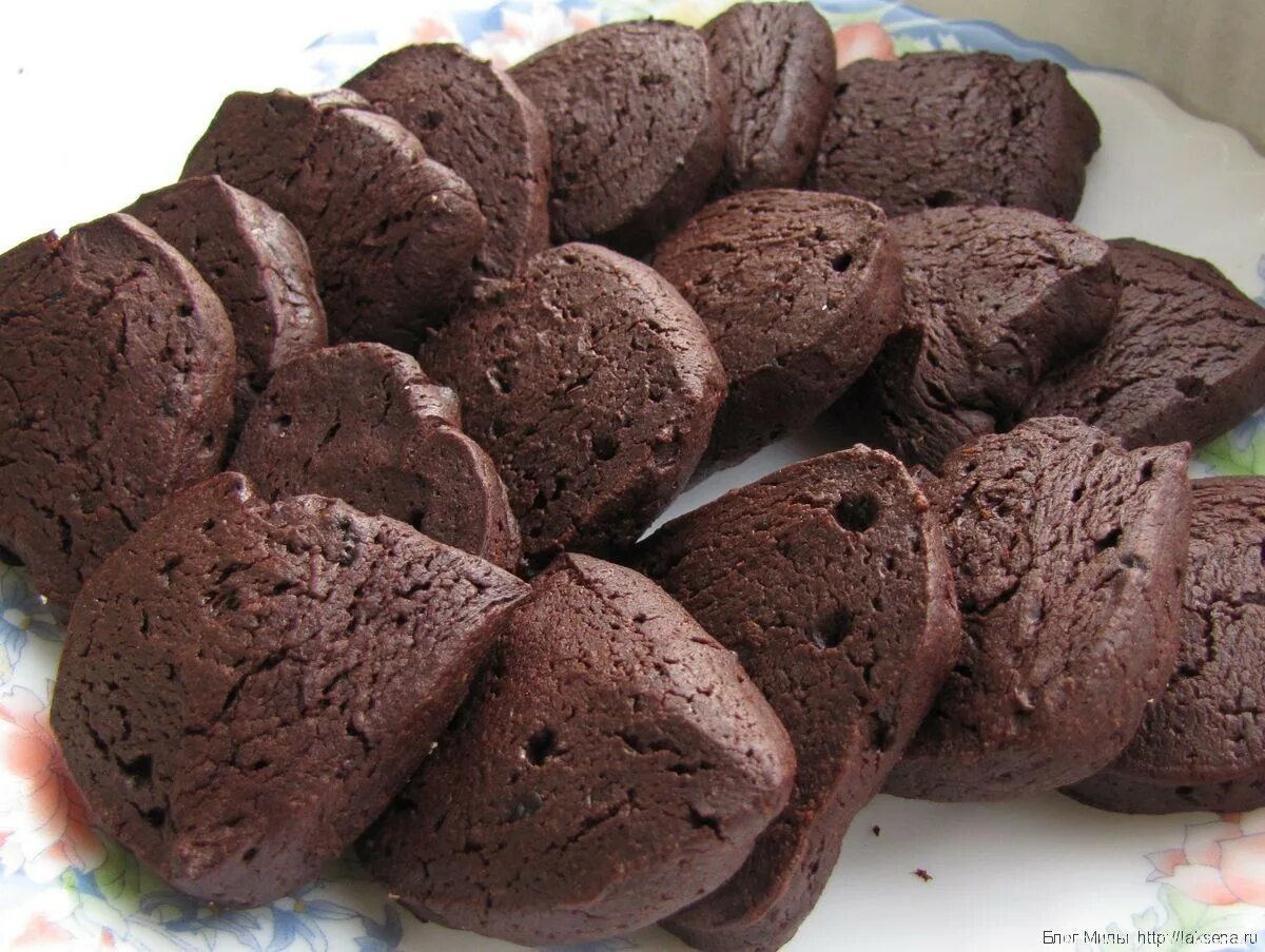 Печенье с черным какао. Кукис шоколадный с шоколадом. Кукис с шоколадом. Печеньки с шоколадом. Cacao cookie.