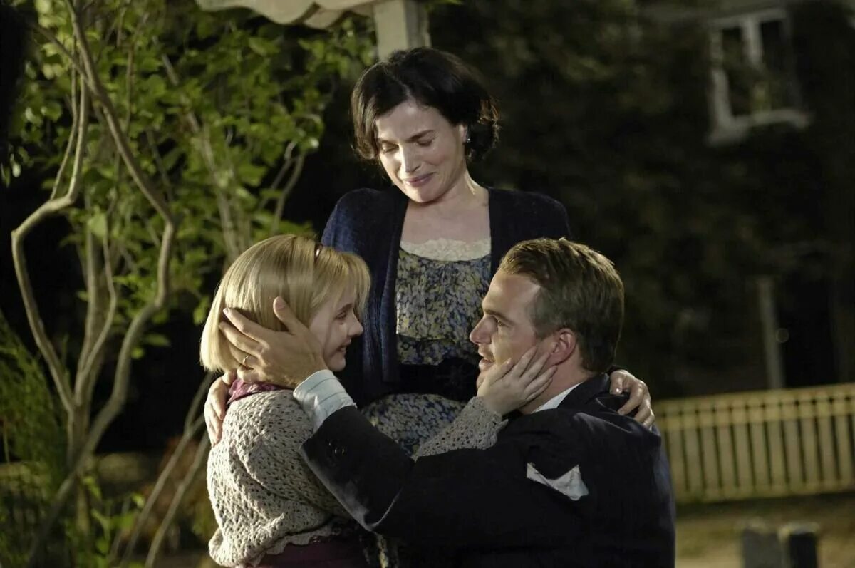 американская история x вард нортон. андрей жуков книги. машины изменившие мир.