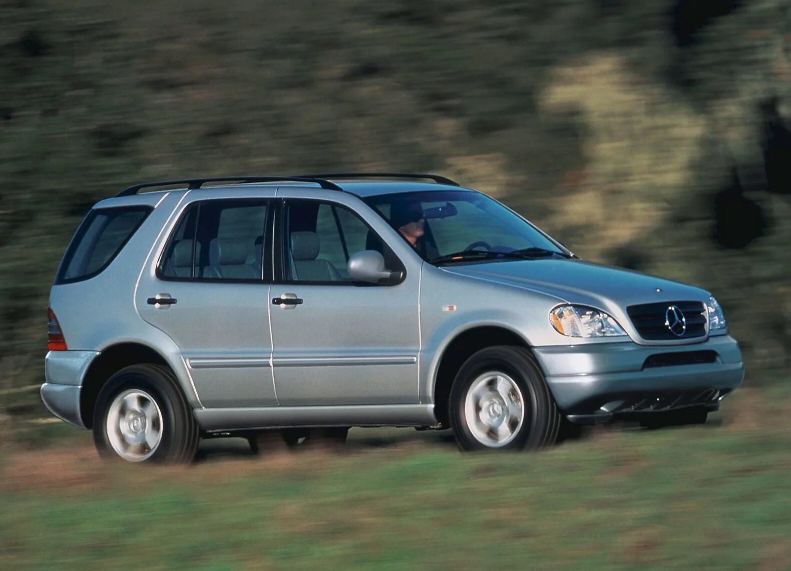 Mercedes Benz ml 320 1999. Mercedes Benz ml 2000. Mercedes Benz ml 1999. Мерседес мл 430. Мл 2000 год