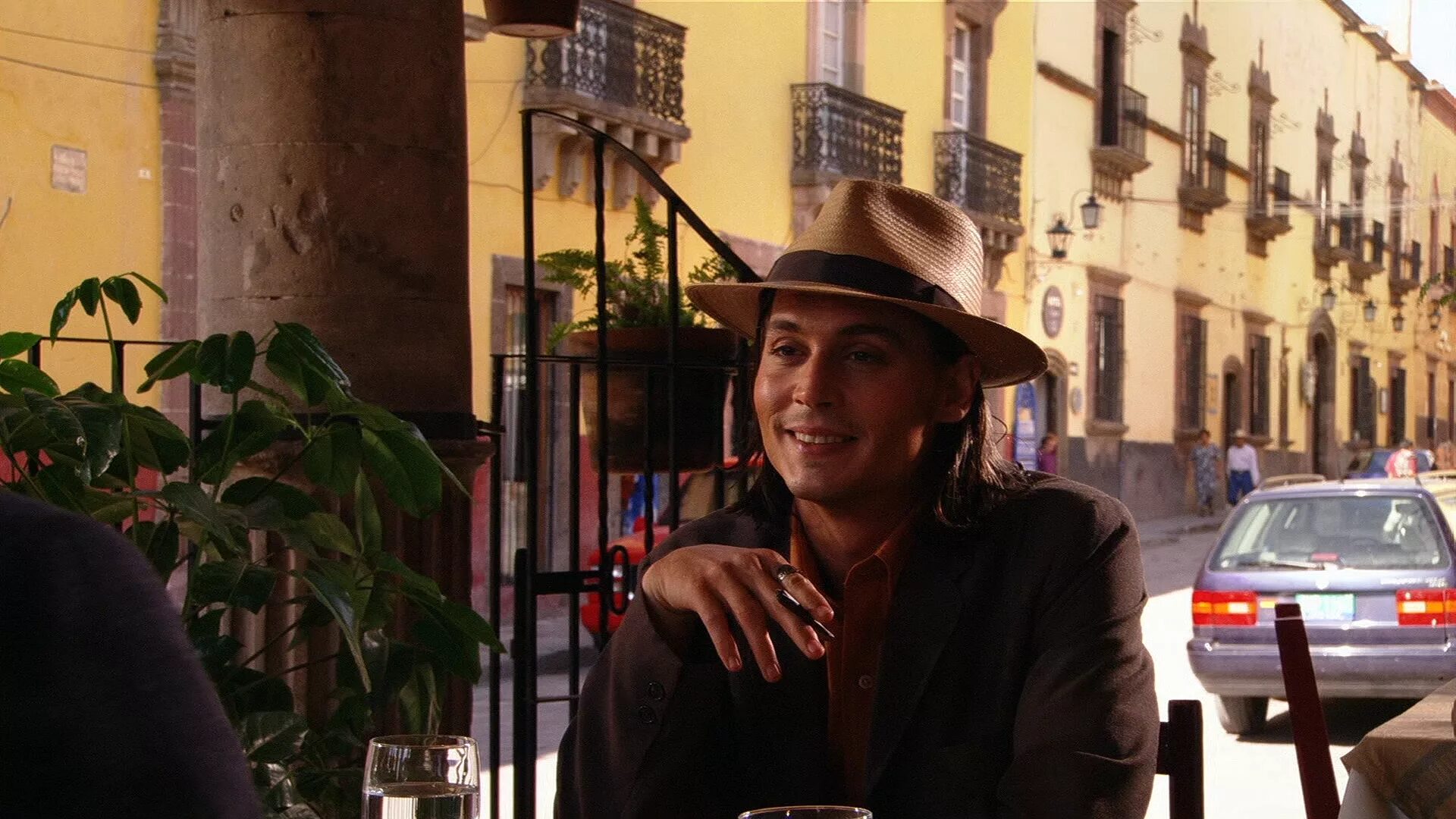 Johnny depp once upon a time in mexico. Однажды в мексике. Time in mexico. Time in mexico. Дэнни трехо.