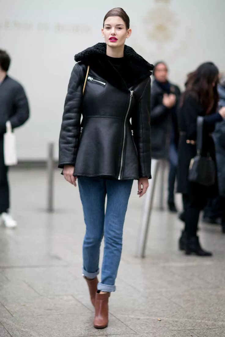 дубленки женские 2023 2024. модные женские дубленки. дублёнка авиатор женская 2020. дубленка aviator 2023. дубленки женские 2023 2024.