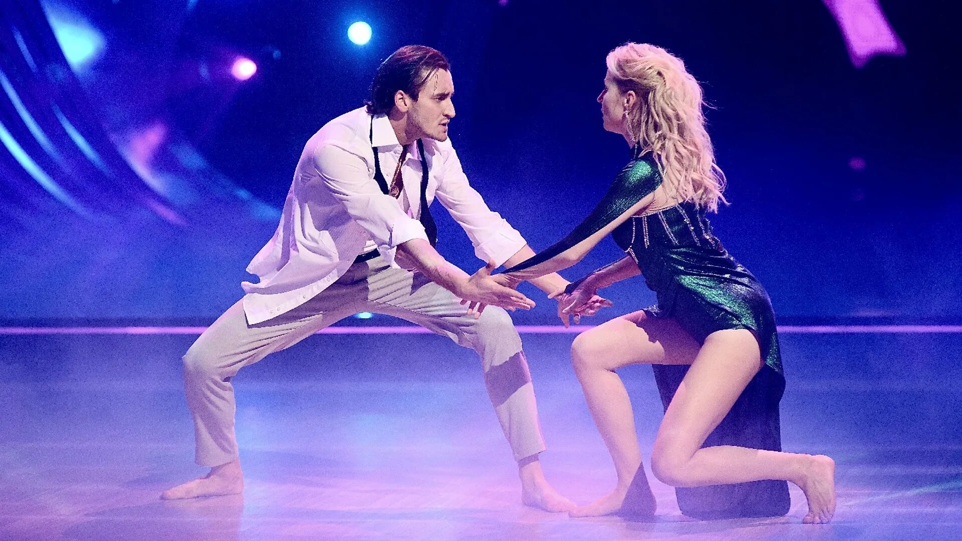 владимир маркони танцы со звездами финал. танцы со звездами 2022. александра ребенок танцы со звездами. лазарев танцы со звездами. екатерина гусева и евгений папунаишвили.
