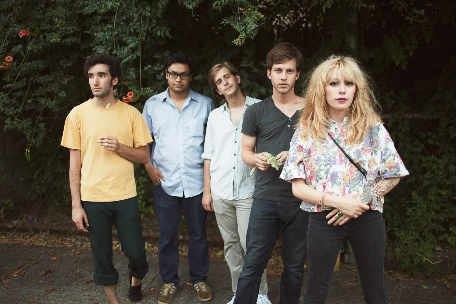 Twin sister meet the frownies remix