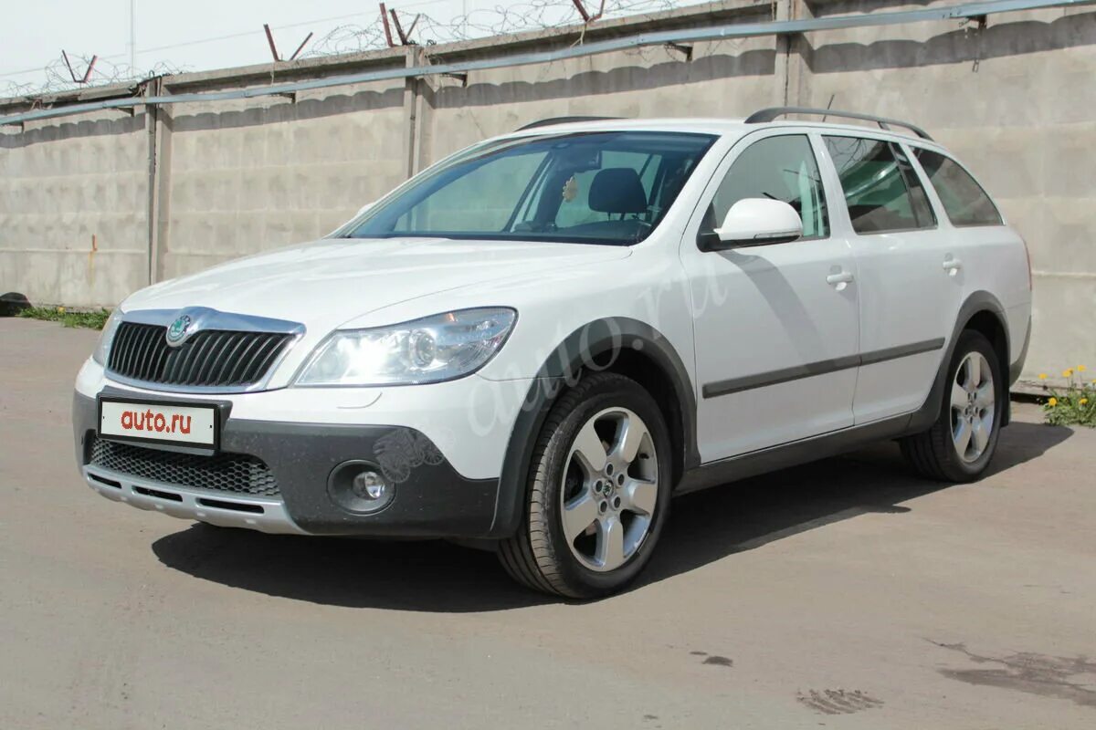 Octavia Scout a5. Skoda Scout a5. Skoda Octavia Scout 1.8 MT. Купить шкоду октавию универсал бу