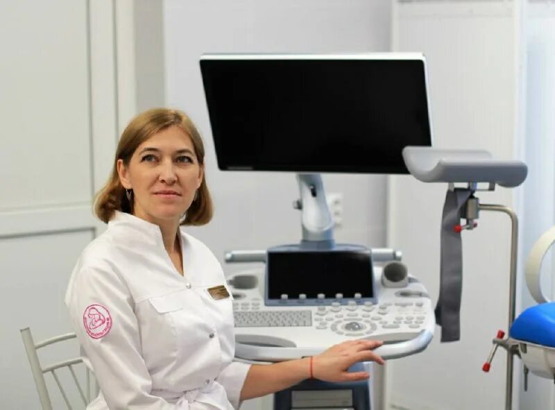 женщина на работе. работа администратором в омске свежие вакансии для женщин. подработка женщинам красногорск. подработка женщинам красногорск. работа на дому в москве вакансии для женщин.