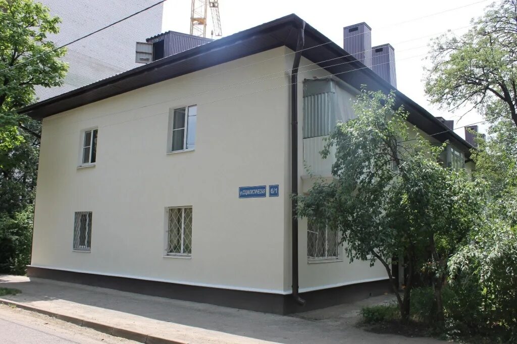 Новороссийск дом на чайковского 10а. Жк чайковского 10а. Чайковского 10. Дом чайковского 10 екб. Ул чайковского 10а.