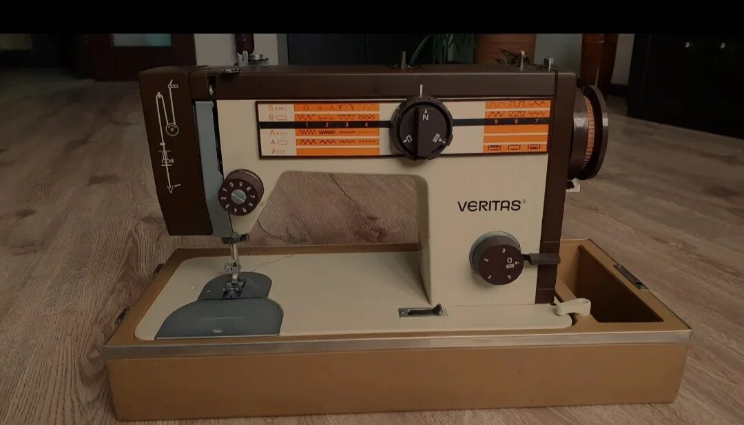 Швейная машинка 1001. Швейная машина singer 6699. Швейная машина textima 32-266-1001. Швейная машина singer starlet 6660. Машина для пришивания деталей по контуру jack jk-ms-100a-95ssyx-f11af13.