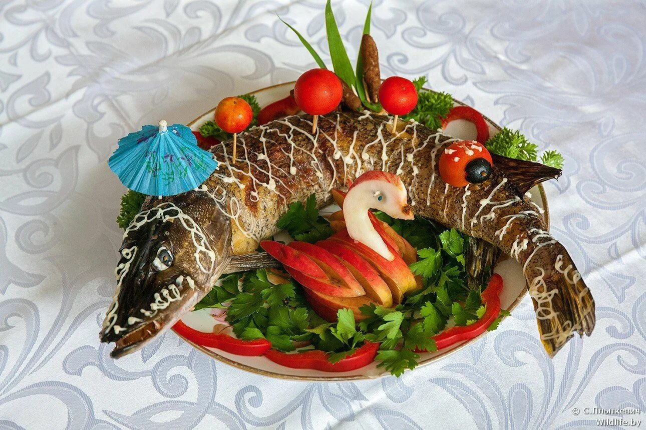 рыба фаршированная (судак, щука). рыба фаршированная (судак, щука). горбуша фаршированная пф. фаршированная щука ивлев. как приготовить фаршированную щуку в духовке.