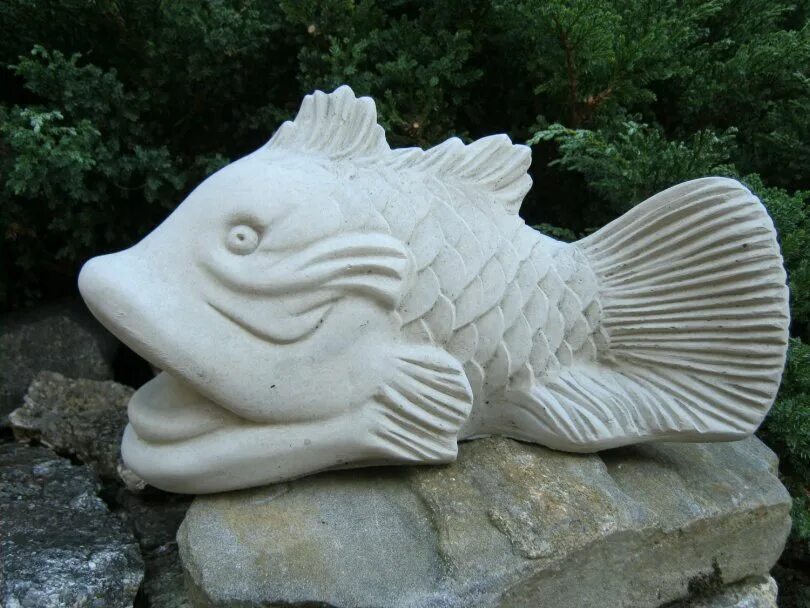 Рыба скульптура. Скульптуры рыб. Рыба скульптура. Рыба скульптура. Рыба фигура.