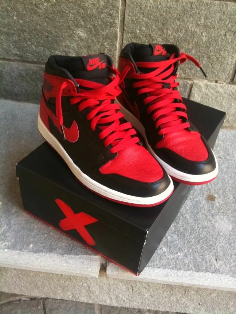 Завязка джорданов. Шнуровка air jordan 1. Nike air jordan 1 шнуровка. Air jordan 1 alpha. Nike air jordan 1td.