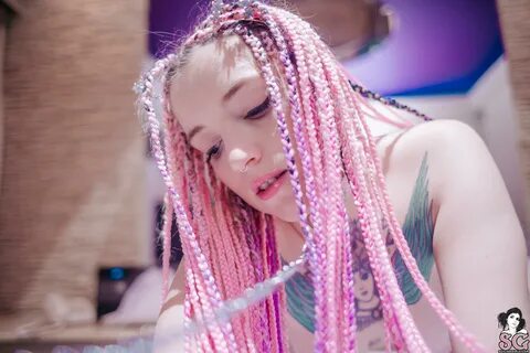 Slideshow mariah pink kitty.