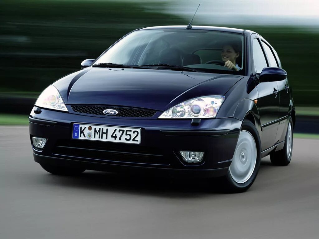 Форд первого поколения. Форд фокус 1 поколения. Ford Focus 2001 хэтчбек. Форд фокус 1 Рестайлинг. Ford Focus 1 хэтчбек.