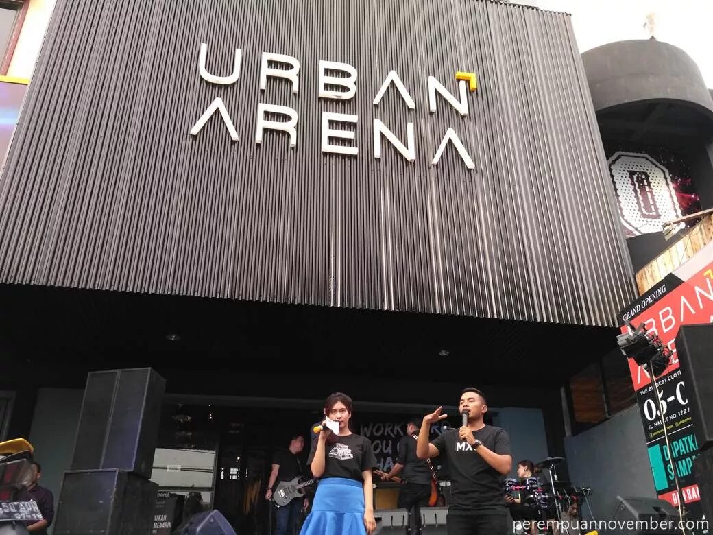Рюкзак arena 30 литров. Urban arena. Fast urban 3. Резиновые тапочки arena. Fast urban рюкзак arena.