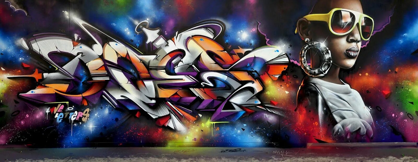 Some does art