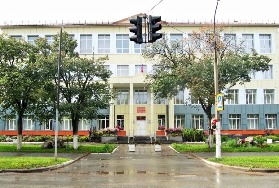 школа 10 уровень. школа 10 павлово фото. 11 школа павлово. школа 10 павлово нижегородская область. мбоу сош 1 ессентуки.