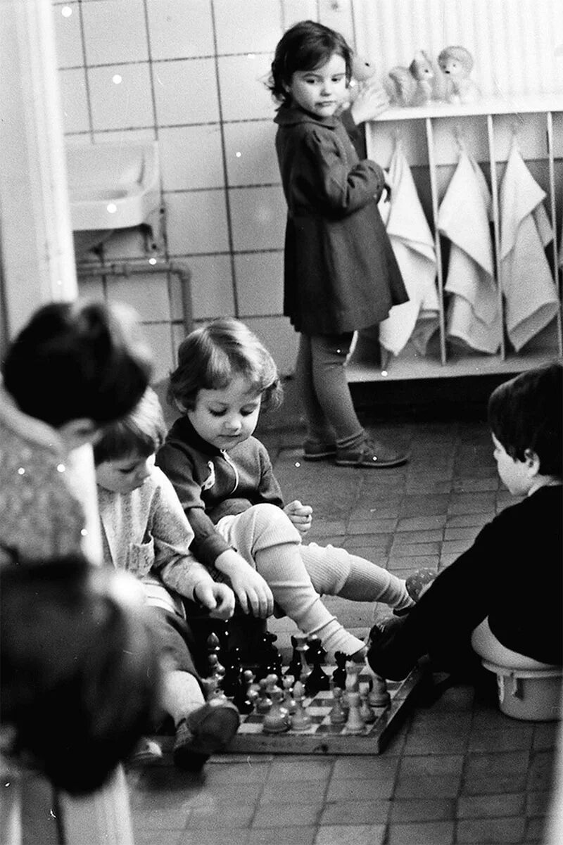 Детские сады в СССР. Дети в детском саду СССР. Советские дети в саду. Дети в садике.