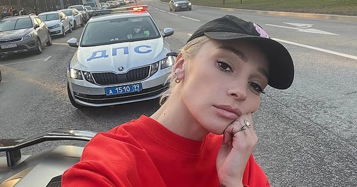 Настя ивлеева монастырь. Настя ивлеева 2021. Настя ивлеева 2023. Ивлеева 2018. Блоггер настя ивлеева орел и решка.