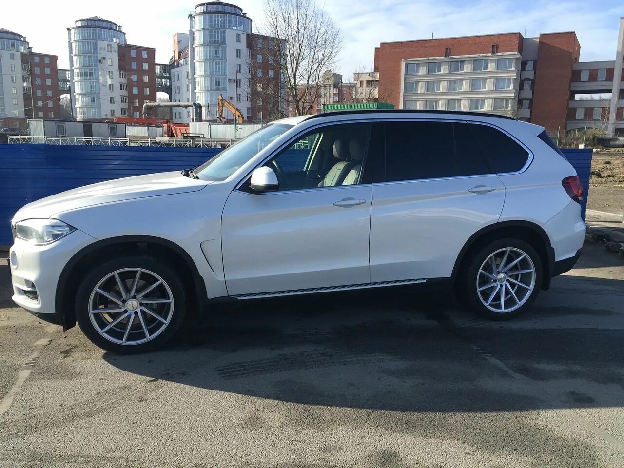 Х 5 20х х 5. BMW x5 r20. BMW x5 r19. BMW x5 f15 r20. 468 Стиль BMW x5 f15.