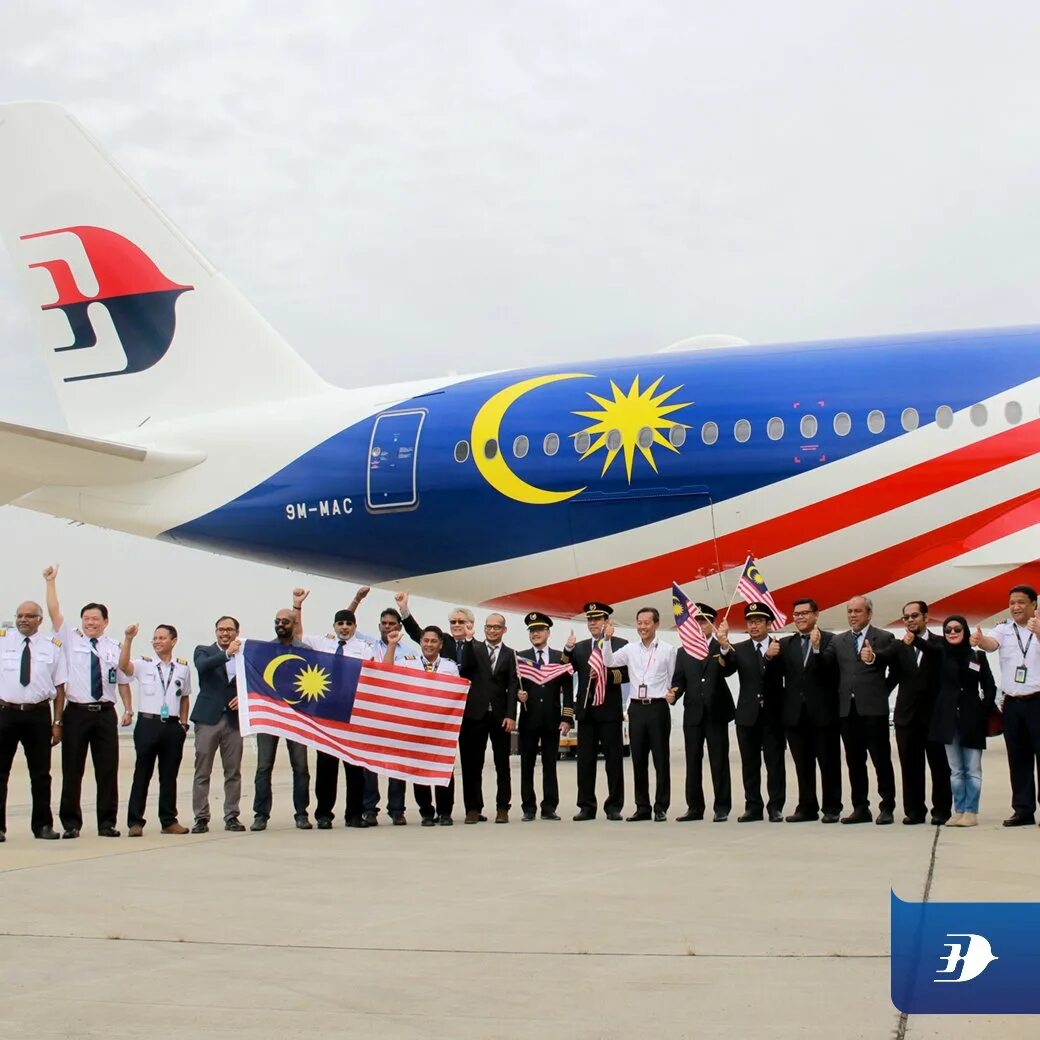 Авиакомпания Malaysia Airlines. Малайзия авиалинии. Малавийские авиалинии. Самолет малазийские авиалинии.