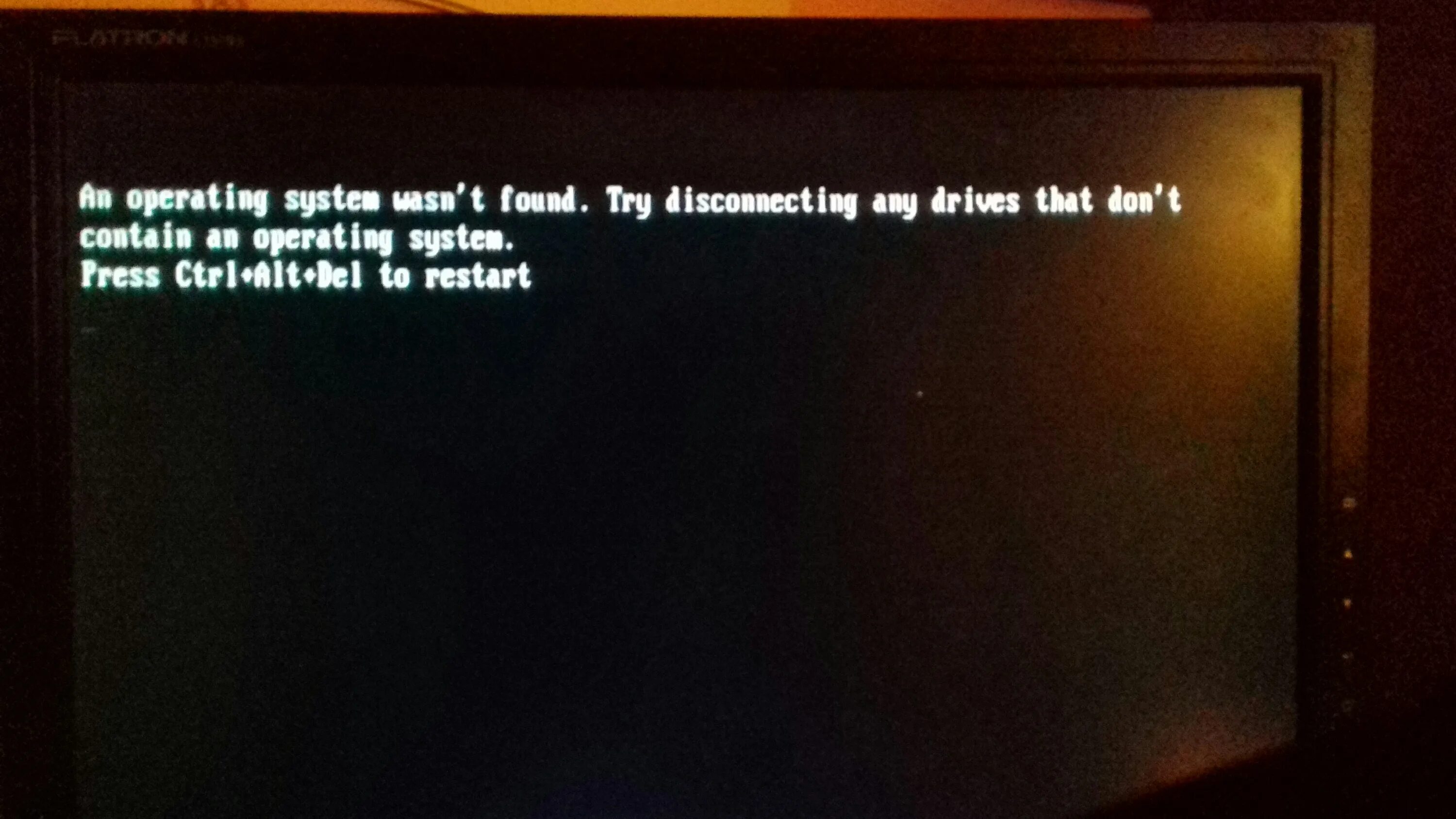 This operating system is not supported. Ошибка an operating System. An operating System wasn't found try disconnecting any Drives that don't contain an operating System. Ошибка an operating System wasn't found try disconnecting any Drives. Информационные сообщения при включении ПК.