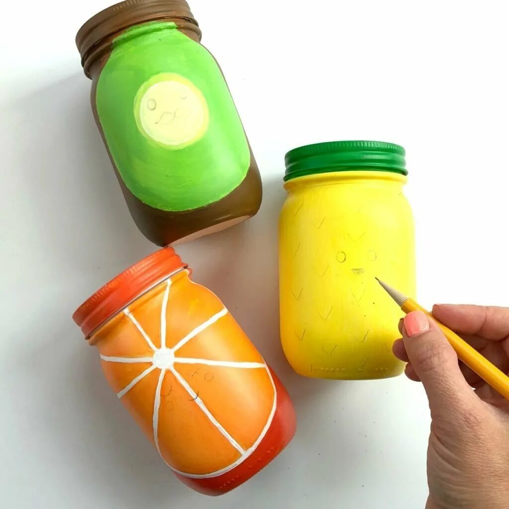 шкатулка из пластикового ведра. из пластиковых баночек. шкатулка из баночки от детского питания. что сделать из пластиковой банки. поделки из баночек.