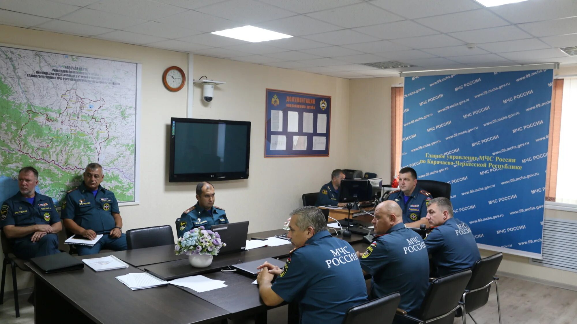 Мчс черкесск. Министр МЧС КЧР Голоколенко. Голоколенко МЧС Черкесск.