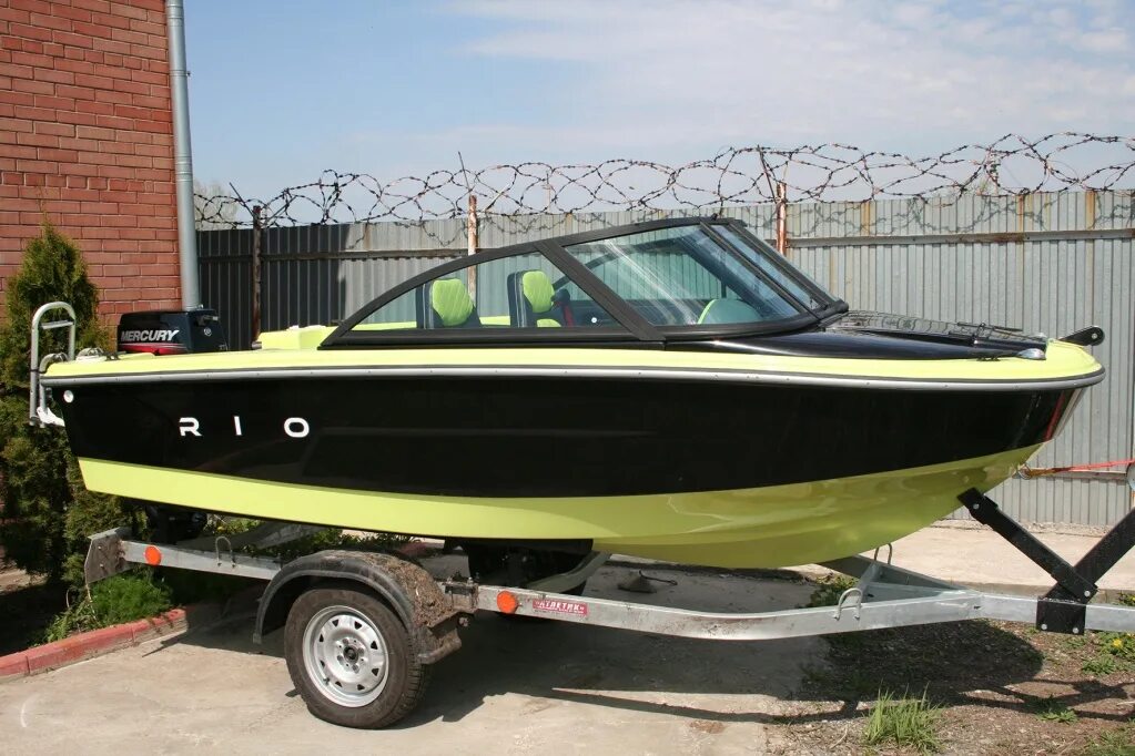 Лодка неман 1. Ермак 340. Авито санкт петербурге лодки. Лодки со сварными швами производители. Авито санкт петербурге лодки.