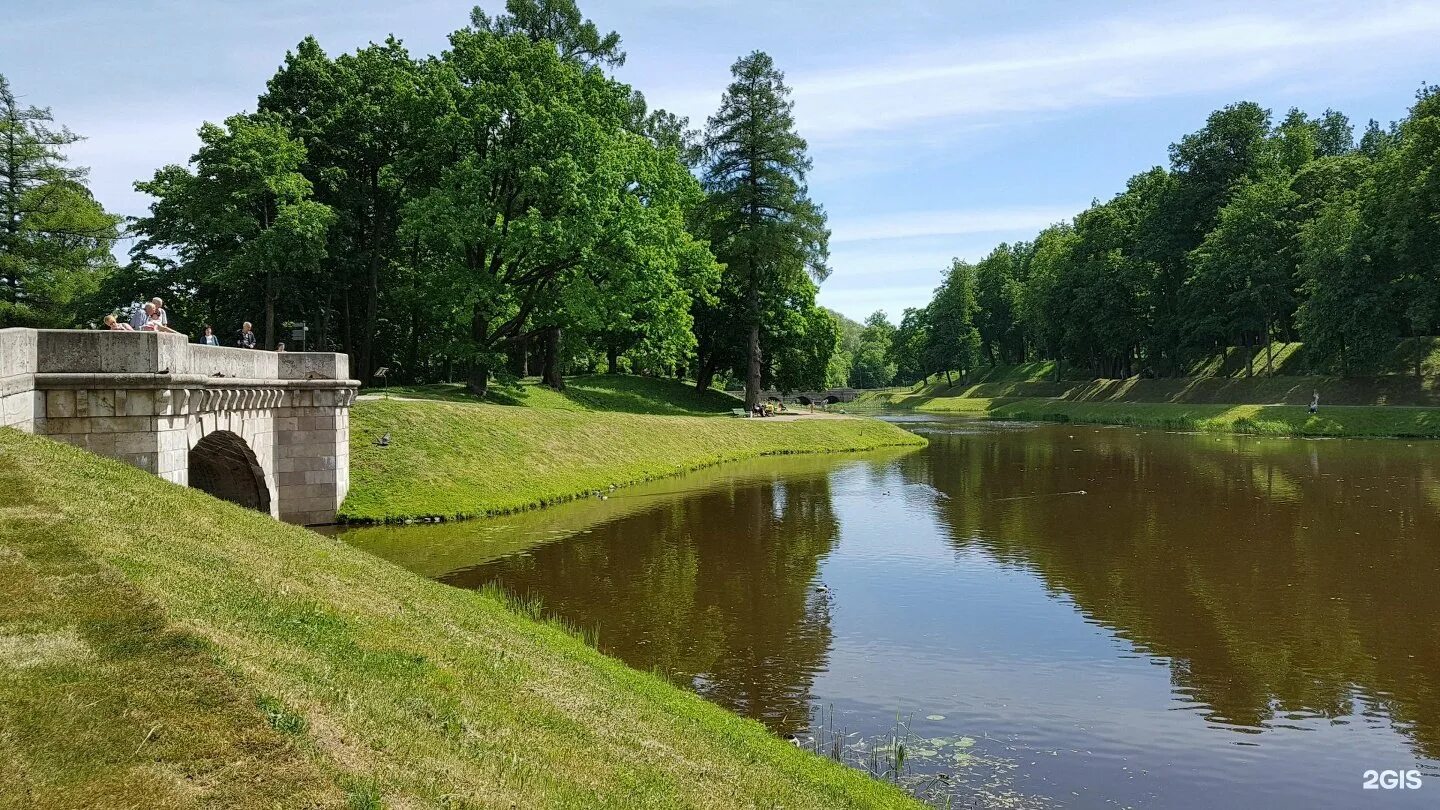 Абонемент в гатчинский парк. Гатчина парк и дворец. Гатчина Санкт-Петербург Дворцовый парк. Мосты Гатчина Дворцовый парк. Гатчинский дворец Дворцовый парк.