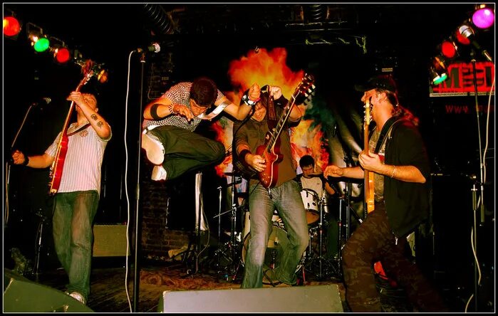 Группа автоматические удовлетворители. Группа 600. Тон океана группа иваново. Группа 600. Группа 600.