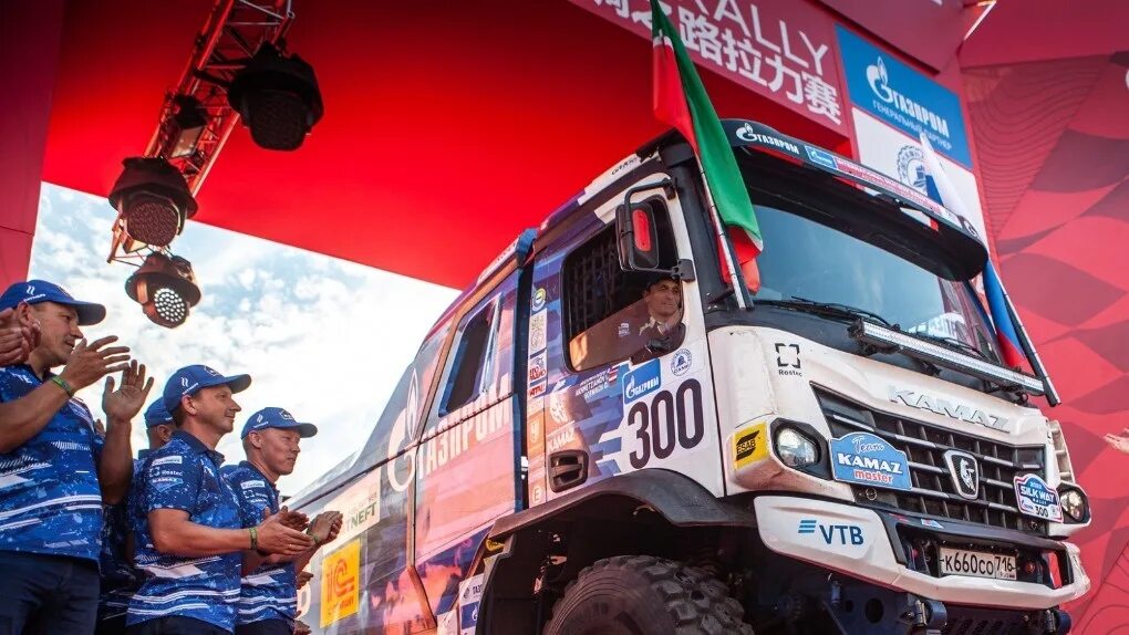 Ралли астрахань 2022. Ралли шелковый путь 2024. Ралли шелковый путь 2024. Камаз мастер шелковый путь 2022. Камаз ралли.