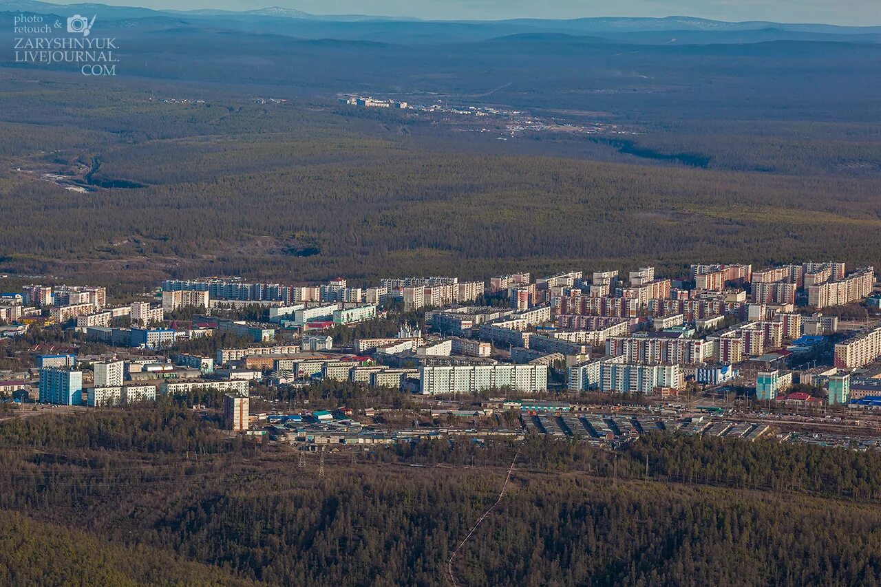 Кафе трапеза. Квартал д нерюнгри. Саха якутия город нерюнгри дружбы народов. Новый квартал в нерюнгри. Геолог нерюнгри.