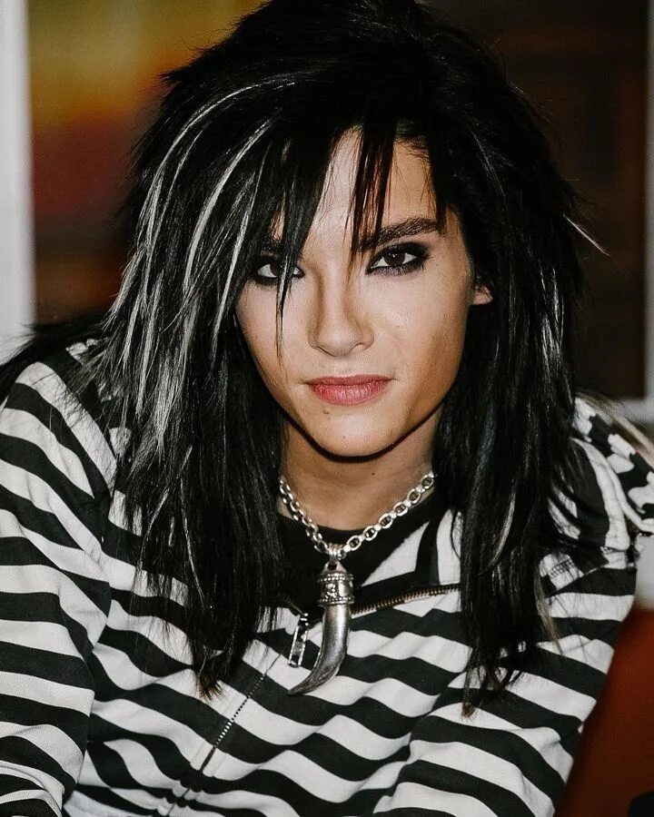Билл каулитц 2010. Билл каулитц. Bill kaulitz 2010. Билл каулитц. Токио отель билл каулитц.