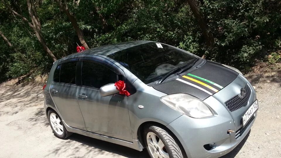 2005 рс. Toyota vitz 2005. vitz 90. тойота витц 2005-2010. тойота витц 2005 года.