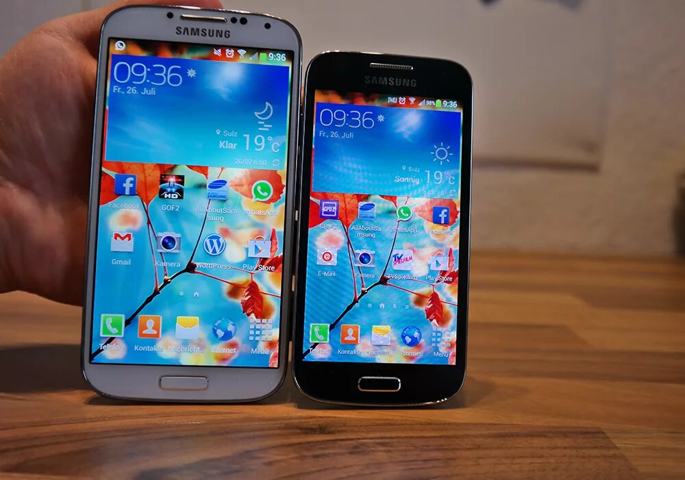 Оригинальность смартфона. Samsung Galaxy s4 Mini. Samsung Galaxy s4 2013. Смартфон самсунг галакси с4 мини. Samsung Galaxy s4 s5 2013-2014.