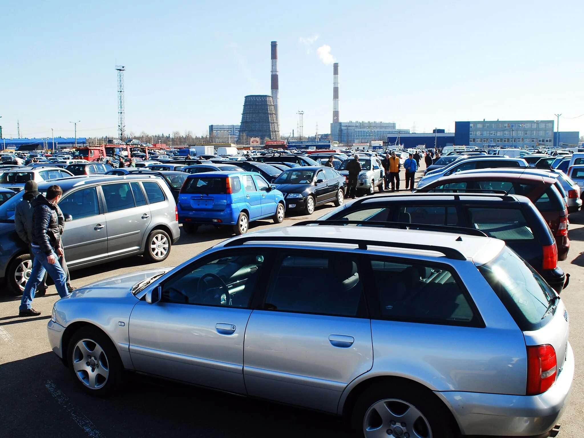 Avto продать. Рынок автомобилей. Рынок автомобилей с пробегом. Вторичный рынок авто. Автомобильный рынок России.