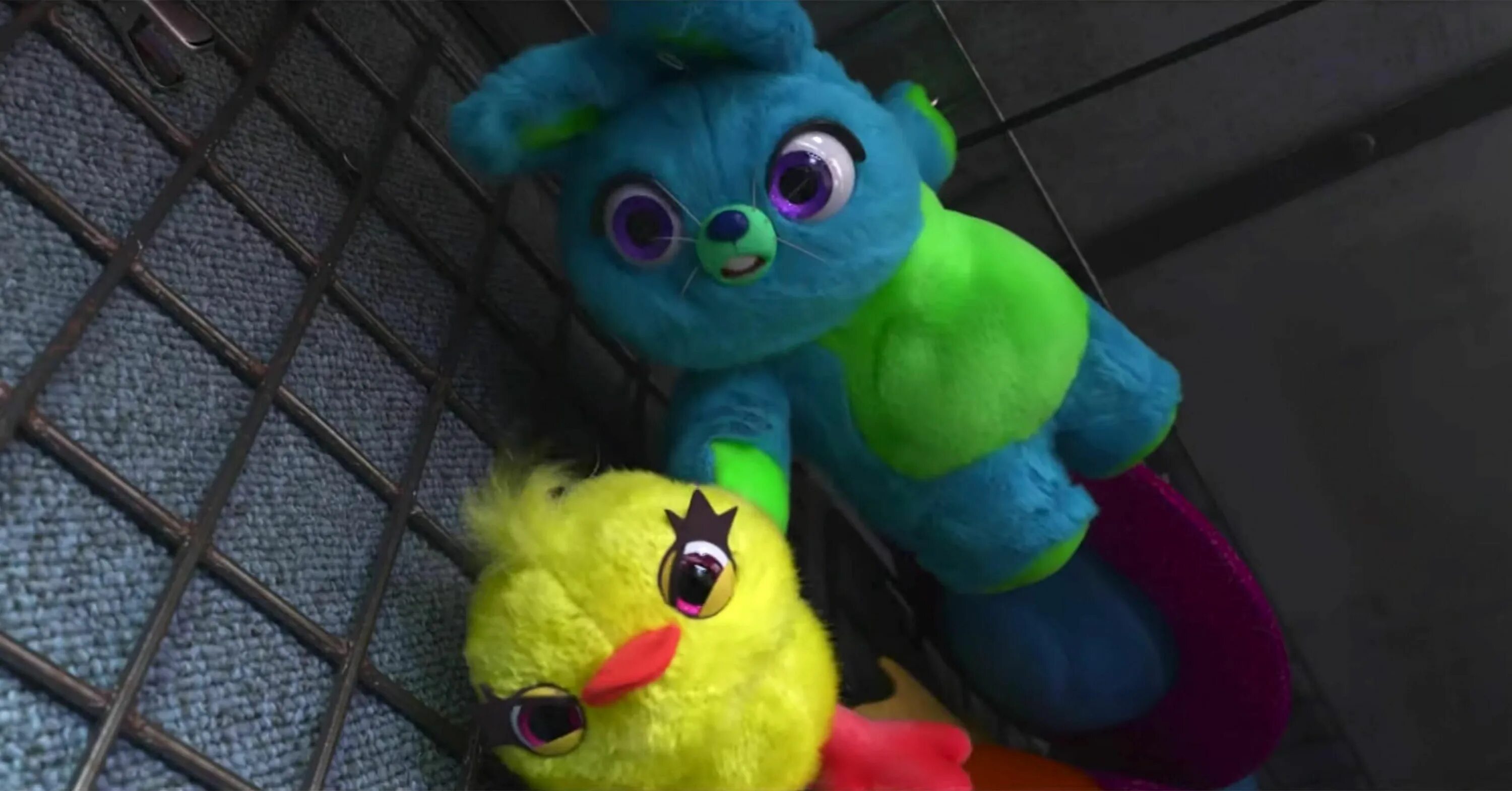 Мой утя до жути самбука. Toy story 4 bunny ducky. toy story 4 ducky plush toy. мягкая игрушка история игрушек 4 утя. лалафанфан голубая.
