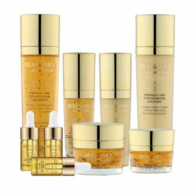 Хорошая антивозрастная корейская косметика. Bergamo Luxury Gold набор. Gold Skin Care Set 9pcs. Корейская косметика Bergamo real Gold. Bergamo 24 k Luxury Gold Eye Serum.