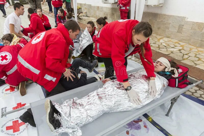 Красный крест помощь пострадавшим. Международный красный крест. Красный крест организация. Международный комитет красного Креста. Красный крест ООН.