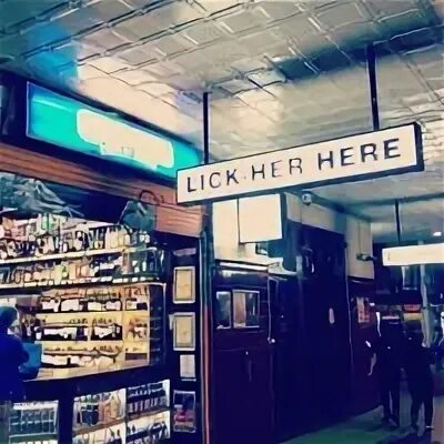 Shop hers