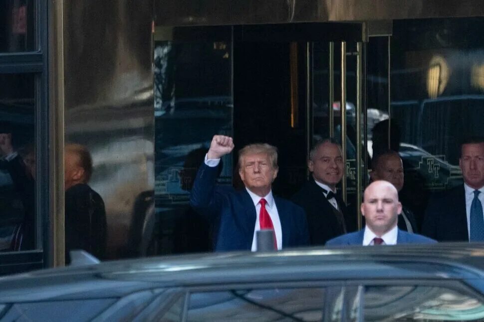 Где стреляли в трампа. Где стреляли в трампа. Трамп фото. Где стреляли в трампа. Где стреляли в трампа.