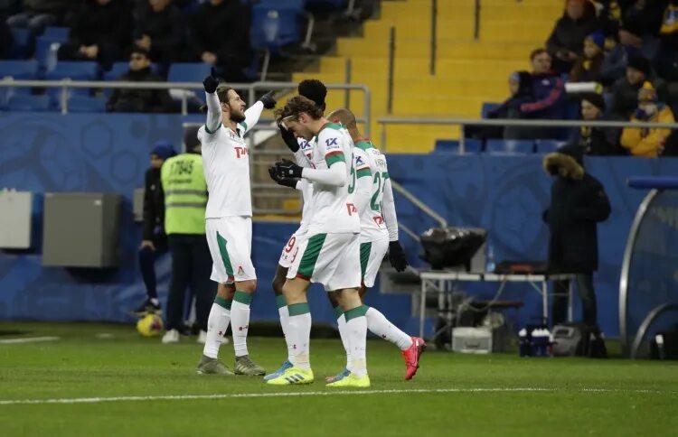 матч ростов ахмат 27. команда футболистов. публичная корпорация футбол. результат матча ростов. ростов -оренбург матч.