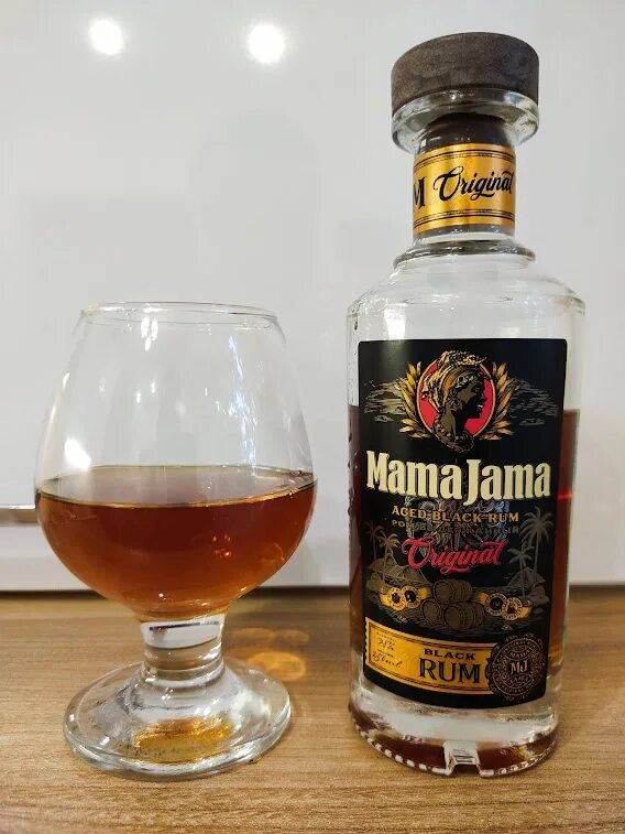 Белый ром мама джама. Ром выдержанный «mama jama gold». Челябинский ром mama jama. Челябинский ром mama jama. Мама джама ром 0.