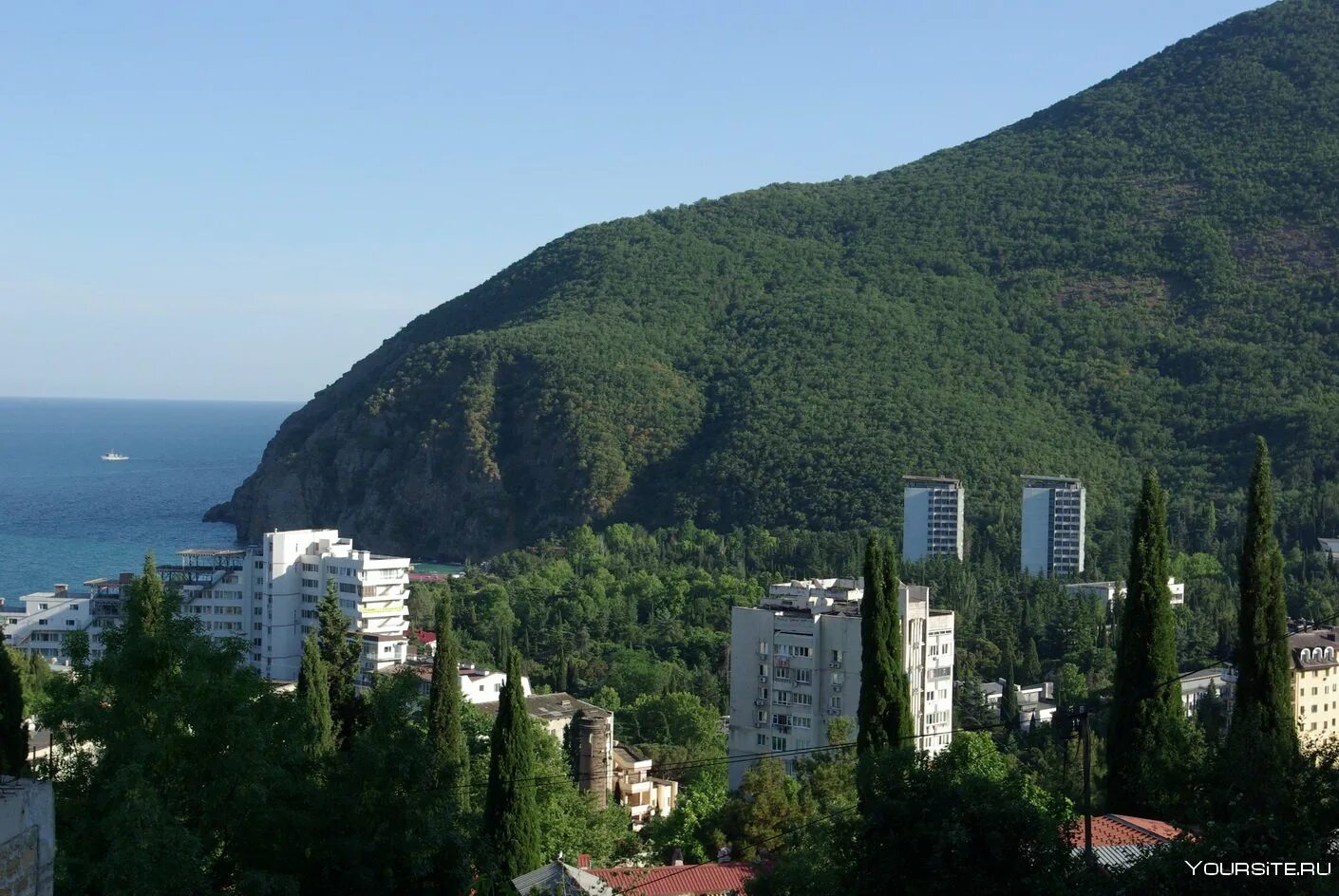 П партенит. Поселок партенит крым. крым алушта партенит. юбк партенит крым. партенит крым горы.
