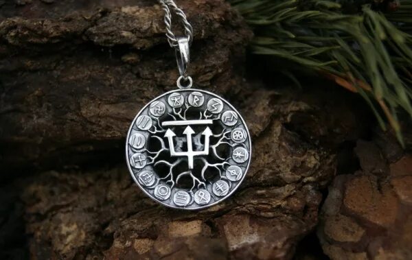 чертог ворона коляда. чертог ворона оберег. чертог ворона. чертог ворона славянский. чертог коляды.