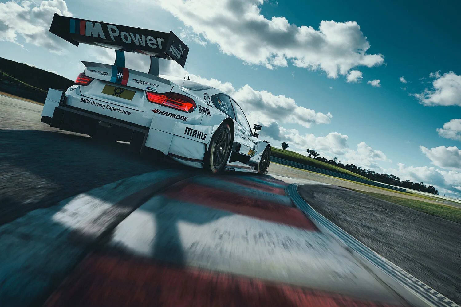 БМВ Моторспорт. BMW m4 track. BMW DTM. BMW M Motorsport.