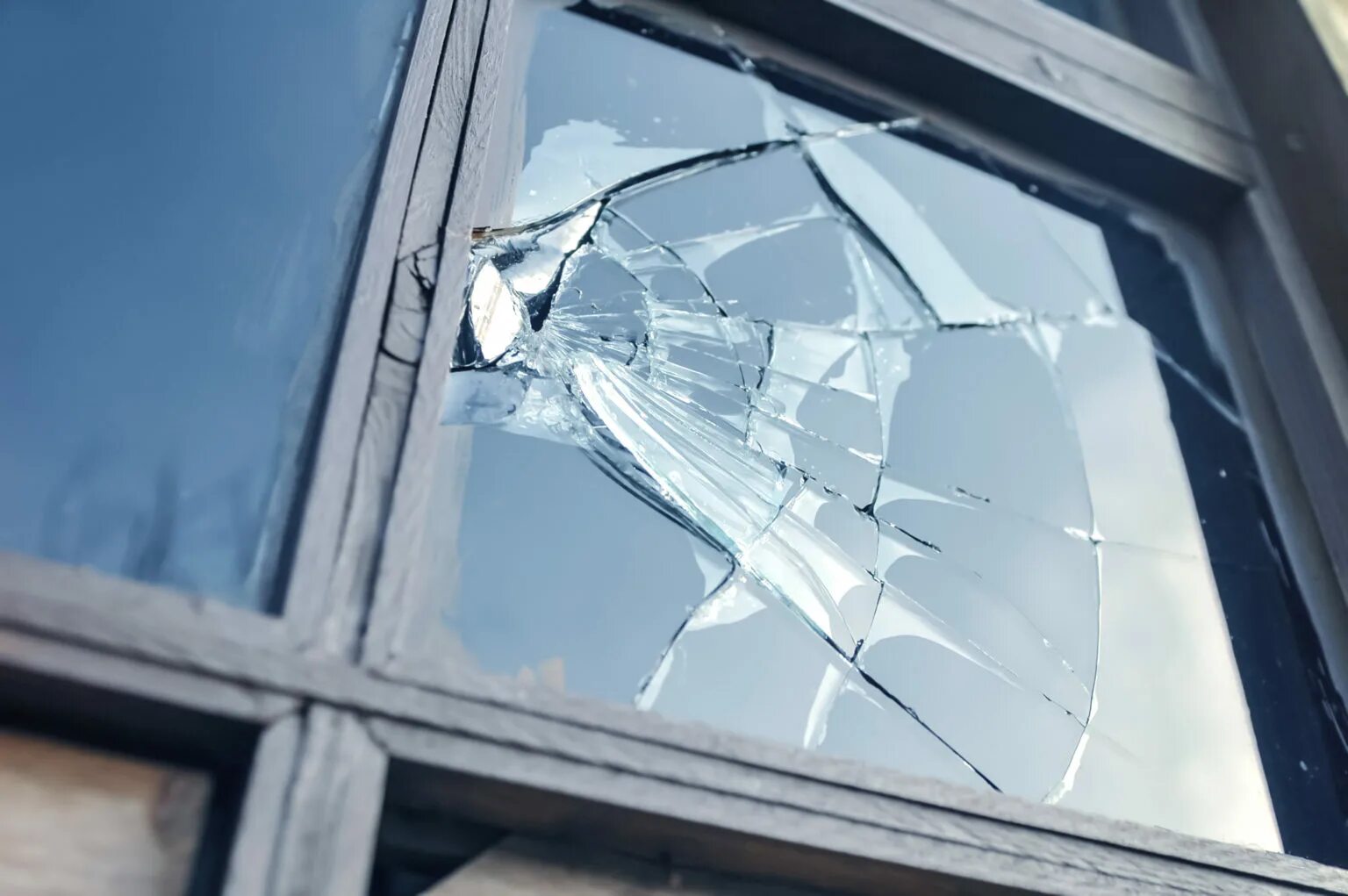Break window