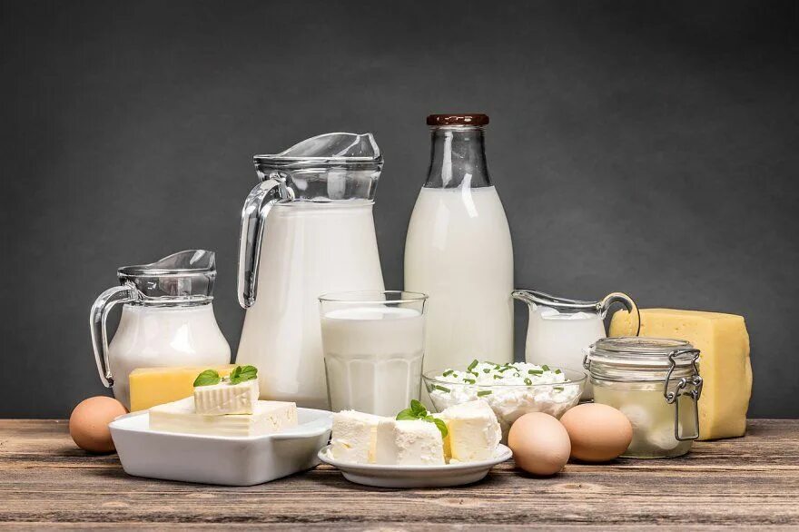Молочнокислые продукты. Молочные. Молоко и молочные продукты. Milk and other dairy products are. Молоко сыр.