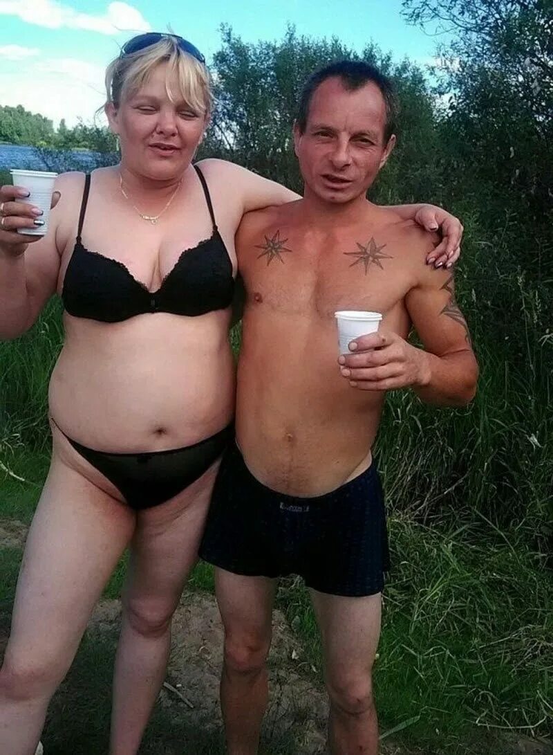 Дебилы в социальных сетях. Чудаки из соцсетей. Придурки бабы. Дурацкая женщина. Придурки бабы.