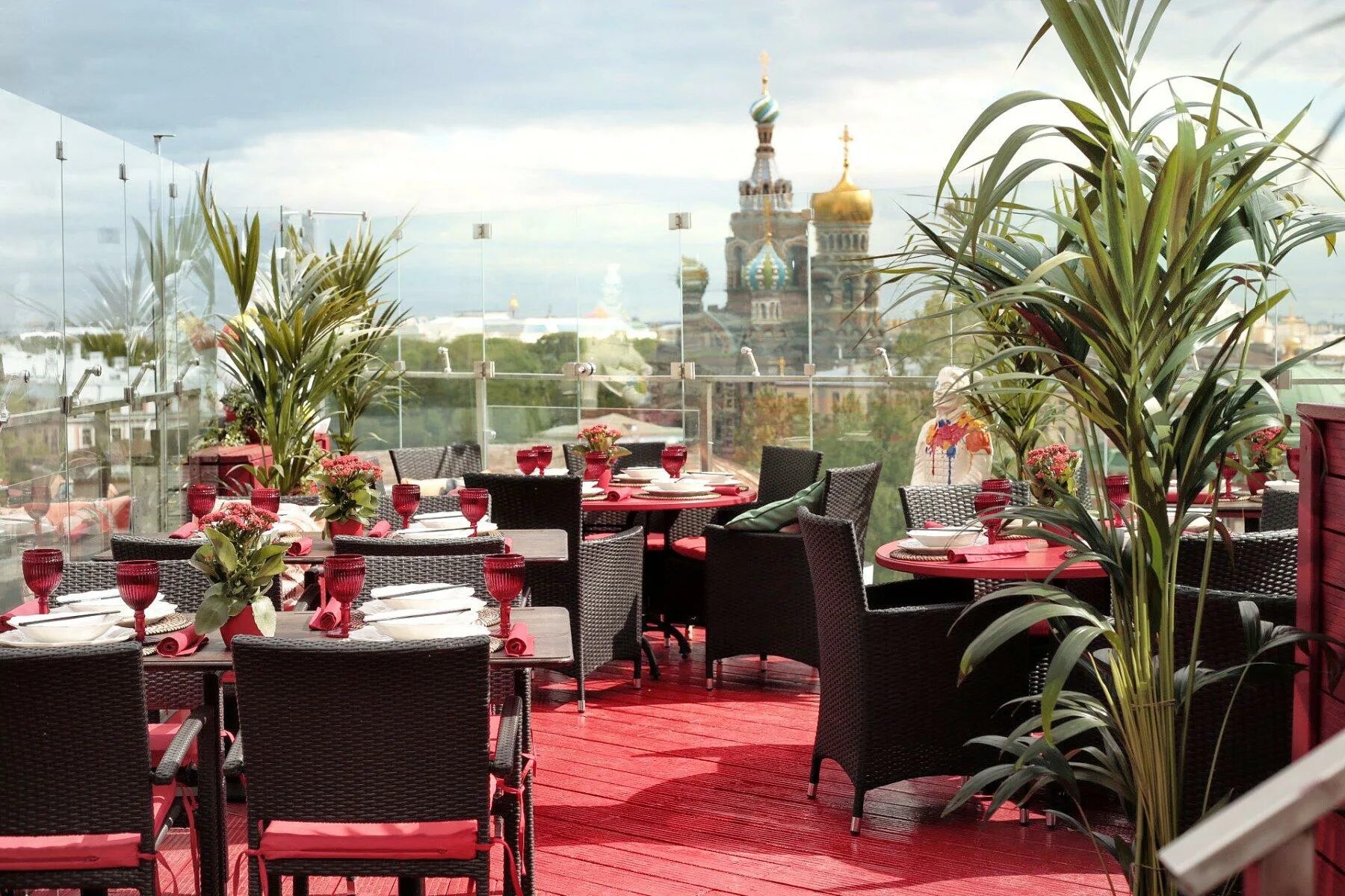 Ресторан манеры спб. Бельвью брассери ресторан. Bellevue Brasserie Санкт-Петербург. Гинза терраса ресторан Санкт-Петербург.